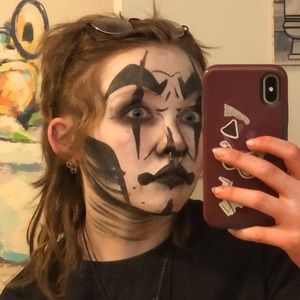 Meet your Posher, Skyeshmye